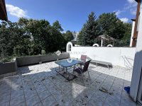 Eladó téglalakás, Pécsett 98.9 M Ft, 6 szobás