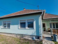 Eladó családi ház, Tökölön 75 M Ft, 4 szobás