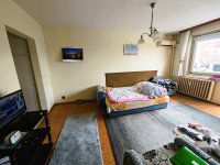 Eladó panellakás, Veszprémben 44.9 M Ft, 1+2 szobás