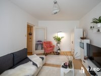 Eladó panellakás, Szegeden 49.5 M Ft, 2 szobás