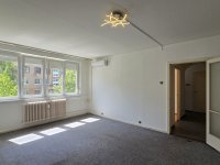 Eladó panellakás, Dunaújvárosban 30 M Ft, 1+1 szobás