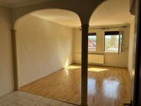 Eladó téglalakás, Egerben 47.9 M Ft, 2+1 szobás