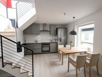 Eladó téglalakás, VI. kerületben 90 M Ft, 2 szobás