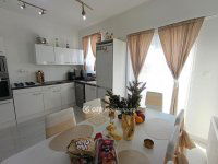 Eladó családi ház, Ercsiben 54.9 M Ft, 3 szobás