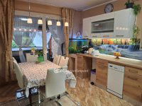 Eladó családi ház, Érden 235 M Ft, 6+1 szobás