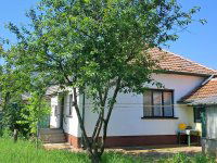 Eladó családi ház