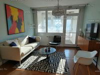 Eladó panellakás, III. kerületben 69.9 M Ft, 3 szobás