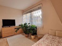 Eladó családi ház, Vácon 160 M Ft, 4 szobás