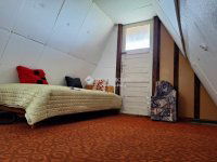 Eladó nyaraló, Neszmélyen 25 M Ft, 3 szobás