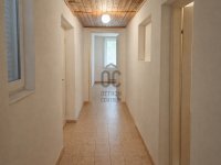 Eladó családi ház, Dorogon 64.9 M Ft, 2 szobás