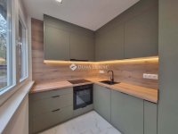 Eladó téglalakás, Pécsett 59.9 M Ft, 3 szobás