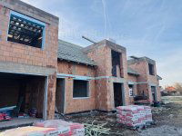 Eladó téglalakás, Győrött 53.75 M Ft, 2 szobás