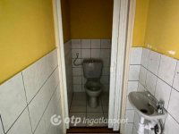 Eladó téglalakás, Pápán 36 M Ft, 3+1 szobás