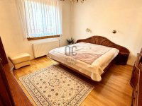 Eladó családi ház, Veresegyházon 189 M Ft, 7 szobás