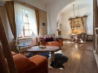 Eladó téglalakás, Pécsett 51.9 M Ft, 1 szobás