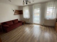 Eladó téglalakás, Mosonmagyaróváron 52.5 M Ft, 2 szobás