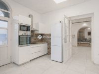 Eladó téglalakás, Pécsett 120 M Ft, 4 szobás