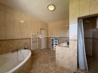 Eladó családi ház, Gyálon 116 M Ft, 6 szobás