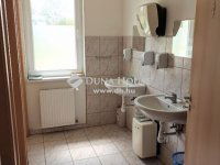 Eladó ipari ingatlan