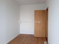 Eladó panellakás, Pécsett 54.9 M Ft, 2 szobás