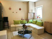 Eladó családi ház, Siófokon 156 M Ft, 7 szobás