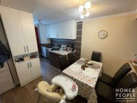 Eladó családi ház, Szegeden 111.99 M Ft, 5 szobás