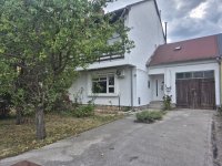 Eladó családi ház, Várpalotán 69.9 M Ft, 3 szobás