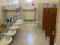 Eladó családi ház, Halásztelken 295 M Ft, 8 szobás