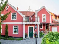 Eladó családi ház, Szentendrén 703.98 M Ft, 4 szobás