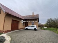 Eladó családi ház, Tápióbicskén 79.9 M Ft, 3 szobás