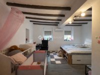 Eladó családi ház, Hódmezővásárhelyen 42 M Ft, 4 szobás