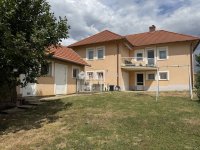 Eladó családi ház, Pécsett, Laufer dűlőn 115 M Ft, 4 szobás