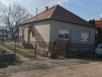 Eladó családi ház, Pusztaszabolcson 46 M Ft, 2+1 szobás