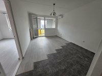 Eladó panellakás, Pécsett 48.9 M Ft, 3 szobás