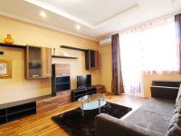 Kiadó téglalakás, albérlet, Debrecenben 250 E Ft / hó, 3 szobás