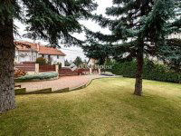 Eladó családi ház, III. kerületben 429 M Ft, 7 szobás