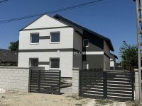 Eladó ikerház, Szigetszentmártonban 69.9 M Ft, 4 szobás