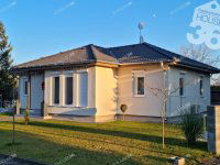 Eladó családi ház, Kecskeméten 80 M Ft, 4 szobás