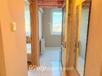 Eladó panellakás, Győrött 49.95 M Ft, 2 szobás