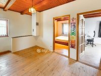 Eladó családi ház, Tinnyén 134 M Ft, 4 szobás