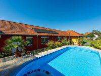 Eladó családi ház, Dunaharasztin 167.9 M Ft, 5 szobás