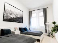 Eladó téglalakás, VII. kerületben, Rákóczi úton 103.9 M Ft