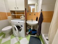 Kiadó téglalakás, albérlet, Pécsett 130 E Ft / hó, 2 szobás