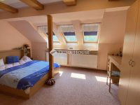 Eladó téglalakás, Székesfehérvárott 69.9 M Ft, 3 szobás