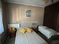 Eladó családi ház, Kistarcsán 125 M Ft, 5 szobás