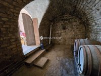 Eladó családi ház, Gyódon 16.49 M Ft, 2 szobás