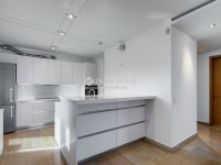 Eladó téglalakás, VI. kerületben 481.25 M Ft, 5 szobás