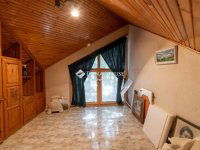 Eladó családi ház, Pécsett 133 M Ft, 4 szobás