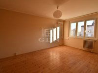 Kiadó panellakás, albérlet