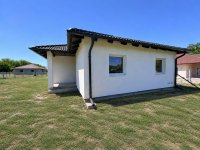 Eladó családi ház, Kiskunlacházán 89.9 M Ft, 3 szobás